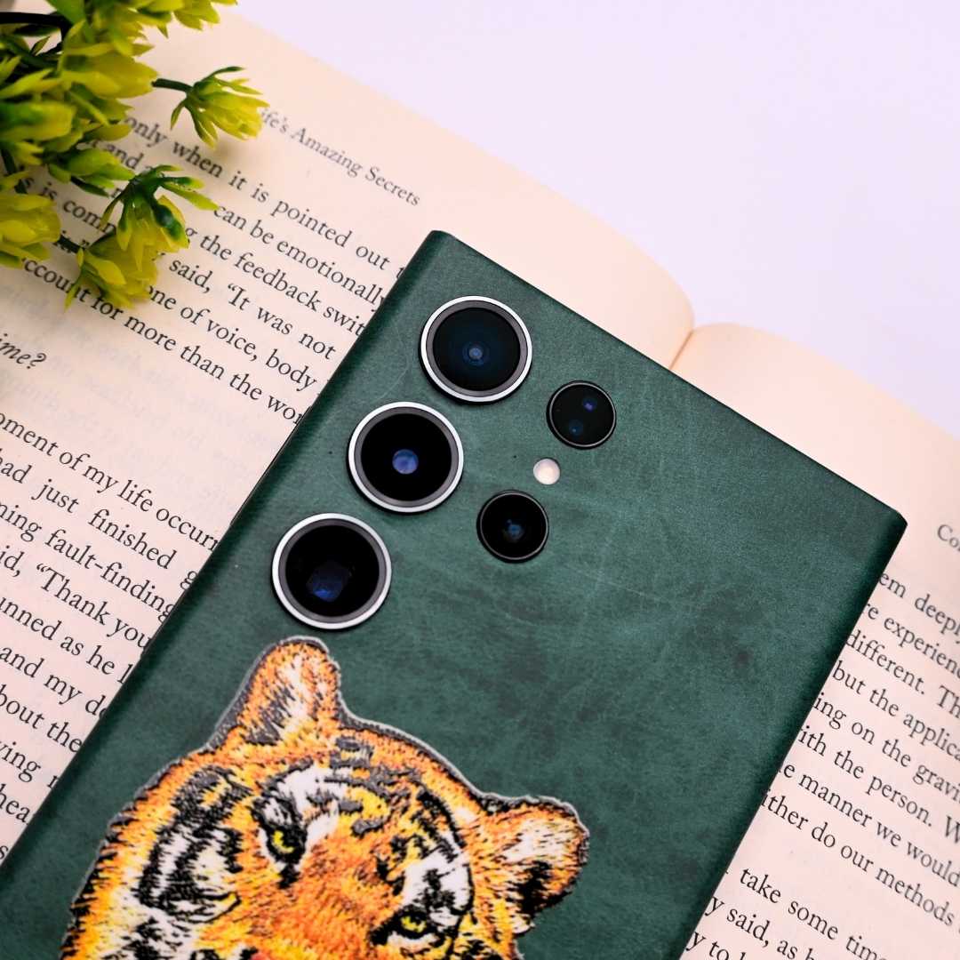 Leather Feel Tiger 3D Textured Phone Skin - Skinly