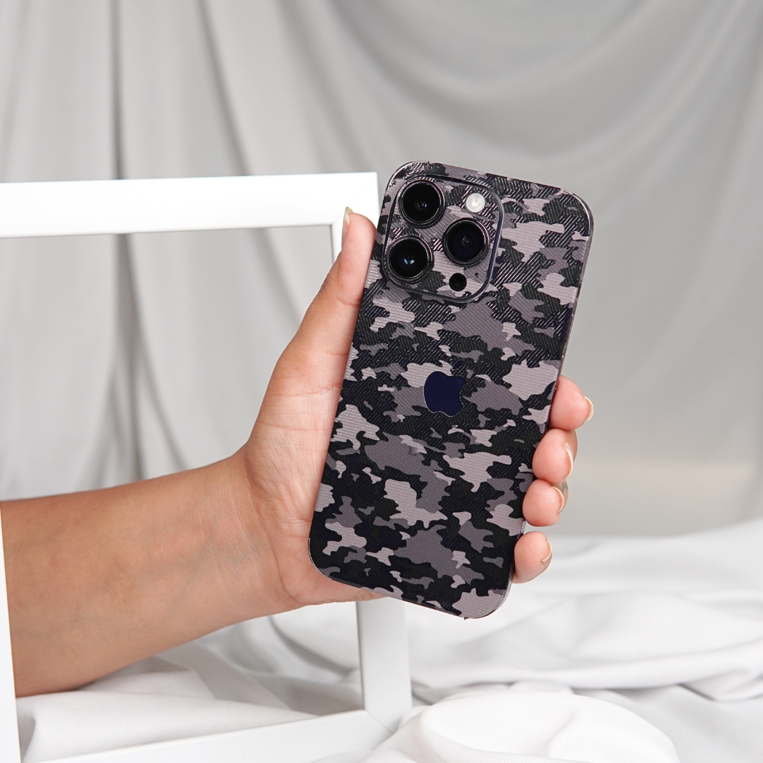 Black/Grey Camoflaunge 3D Textured Phone Skin