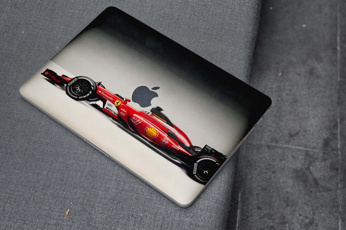 Tranzy F1 Lover Matte Membrane Laptop Skin