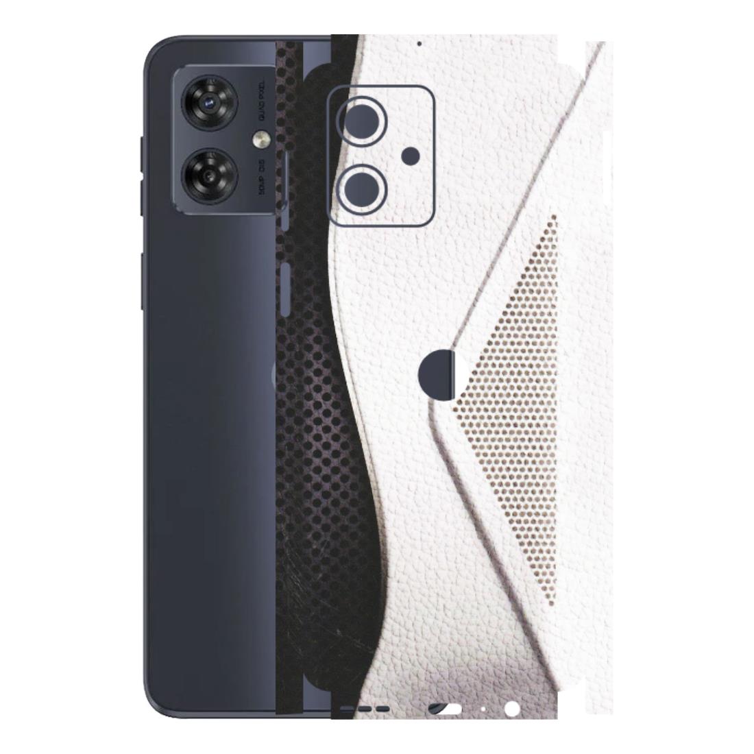 Motorola Phone Skins (All Models) - Black And White Iconic Convoy - Matte Finish (M-149) Motorola G54 (5G)