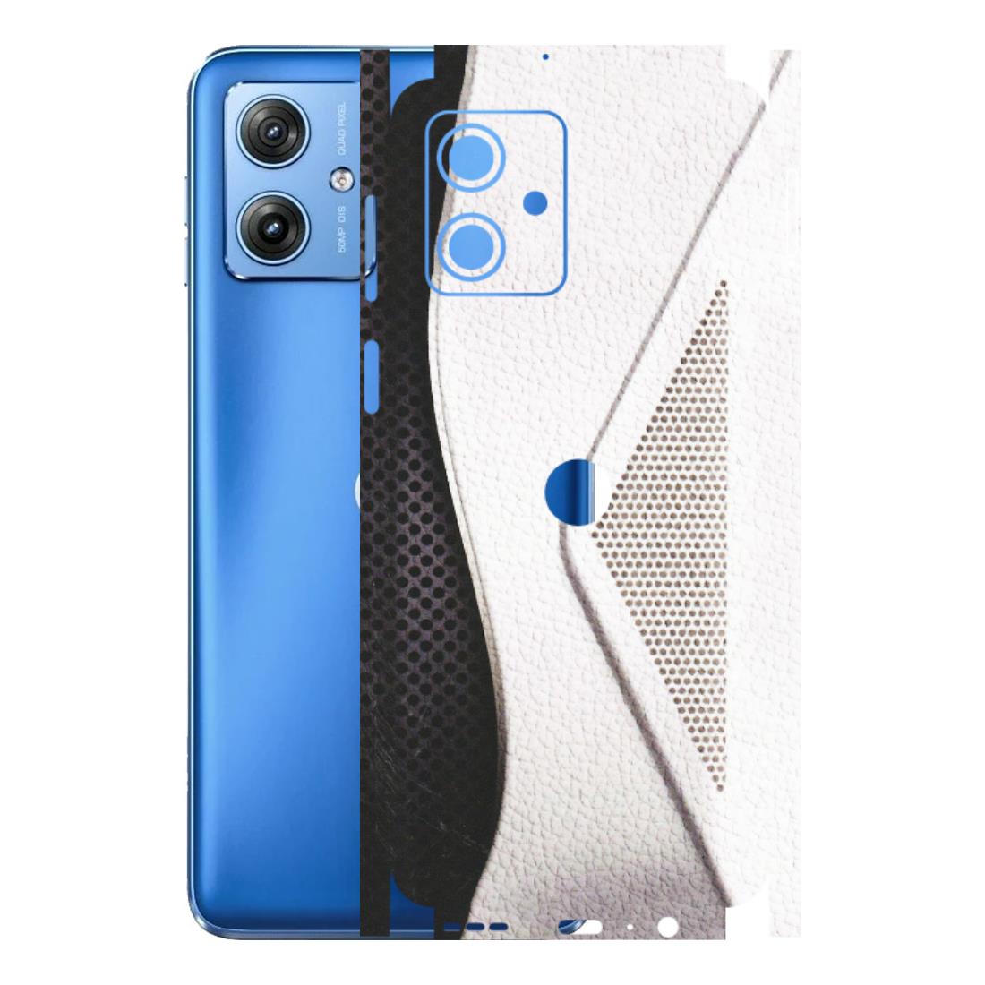 Motorola Phone Skins (All Models) - Black And White Iconic Convoy - Matte Finish (M-149) Motorola G64 (5G)