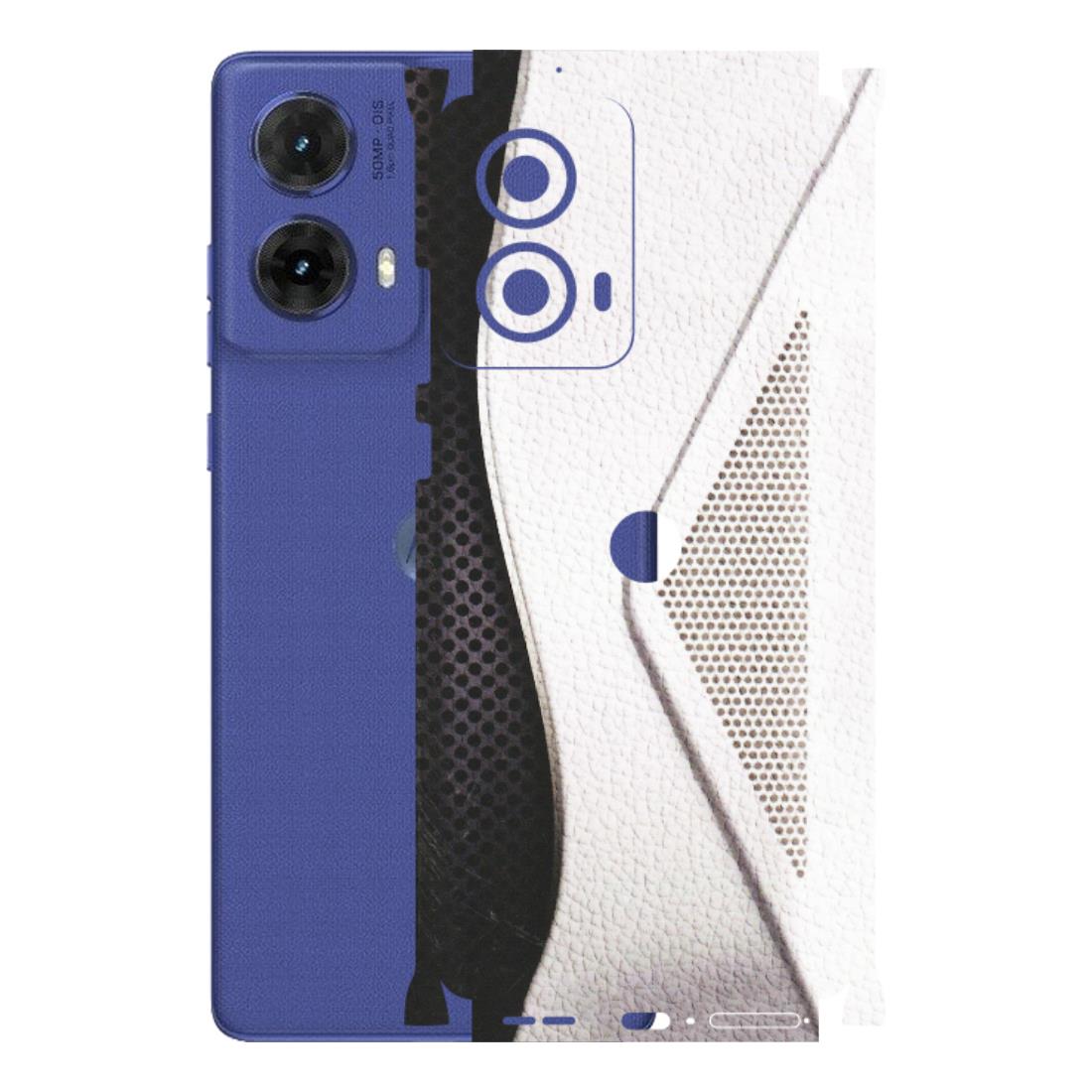 Motorola Phone Skins (All Models) - Black And White Iconic Convoy - Matte Finish (M-149) Motorola G85 (5G)