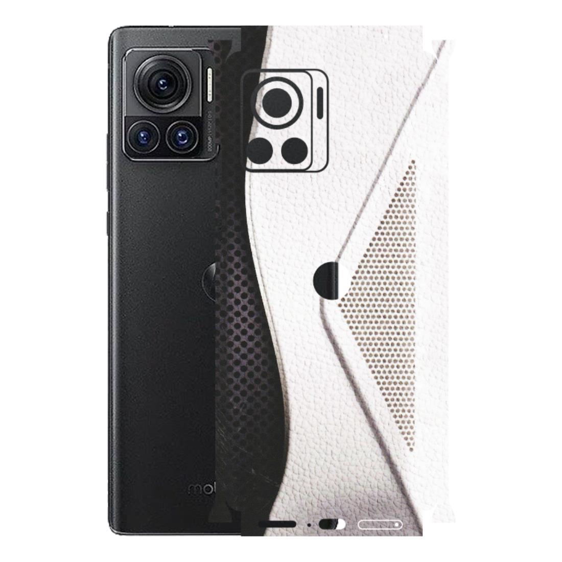Motorola Phone Skins (All Models) - Black And White Iconic Convoy - Matte Finish (M-149) Motorola Moto Edge 30 Ultra (5G)