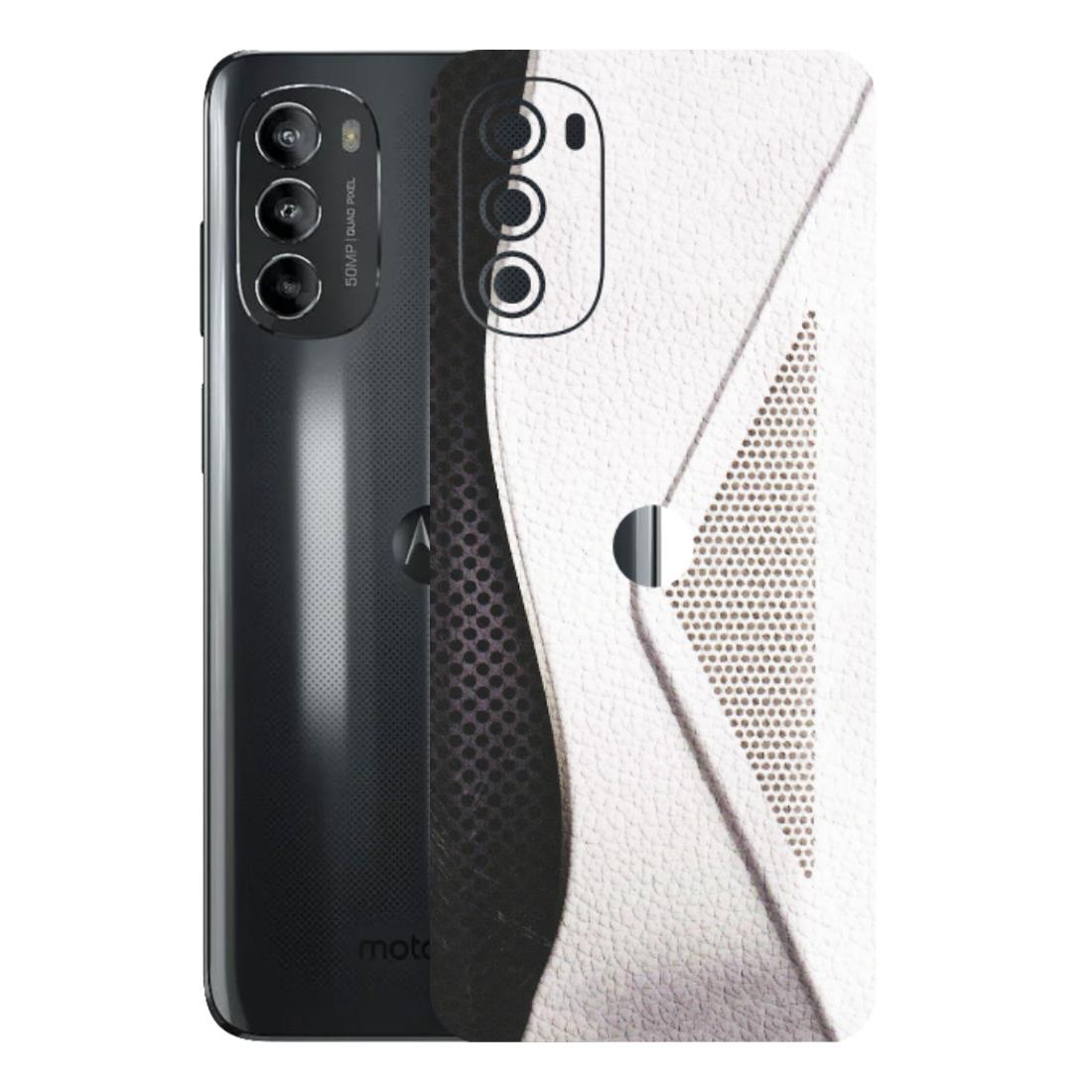 Motorola Phone Skins (All Models) - Black And White Iconic Convoy - Matte Finish (M-149) Motorola Moto G82 (5G)