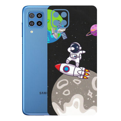 Samsung M/F/Note/Flip and C Phone Skins (All Models) - Astronaut Vibing Toon Running - Matte Finish (M-39) Samsung Galaxy F22