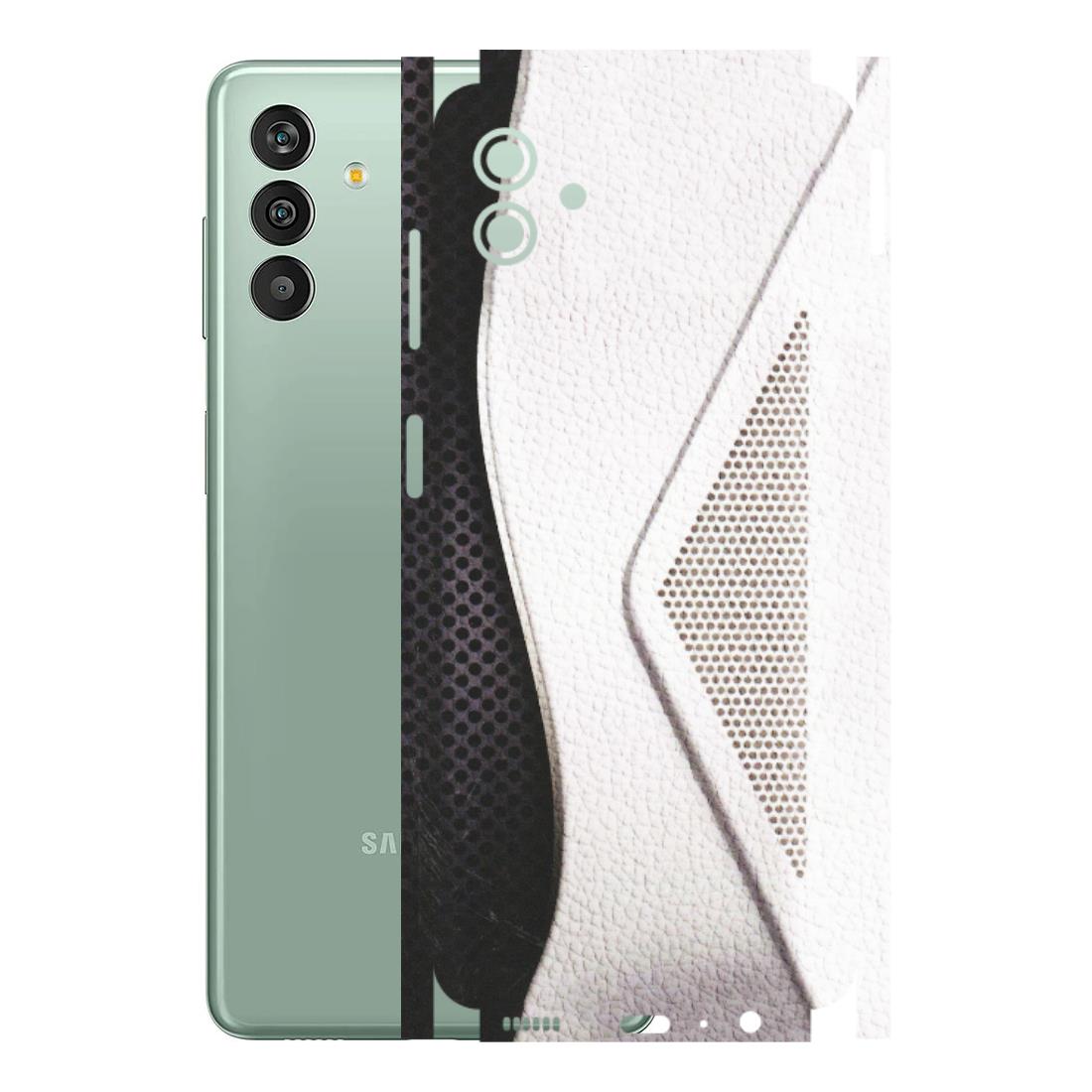 Samsung M/F/Note/Flip and C Phone Skins (All Models) - Black And White Iconic Convoy - Matte Finish (M-149) Samsung Galaxy M13 (5G)