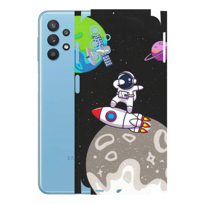Samsung M/F/Note/Flip and C Phone Skins (All Models) - Astronaut Vibing Toon Running - Matte Finish (M-39) Samsung Galaxy M32 (5G)